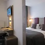 Hohenstaufen Hotell 3*