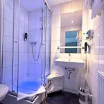 Hohenstaufen Hotell 3*