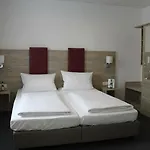 Hotel Hohenstaufen 3*