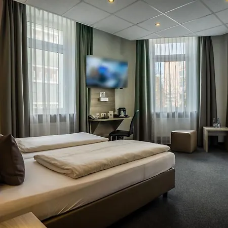 Hohenstaufen Hotel