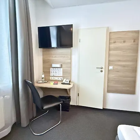 Hohenstaufen 3* Koblenz (Rhineland-Palatinate)