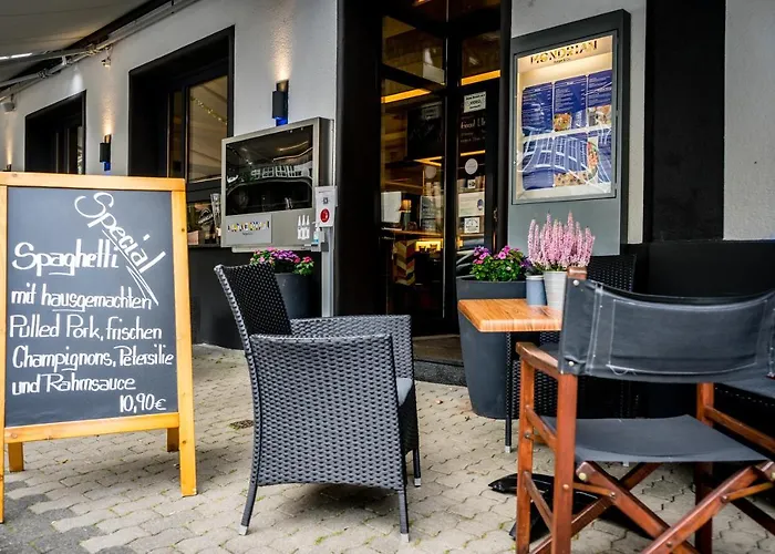 Hohenstaufen Hotel 3*