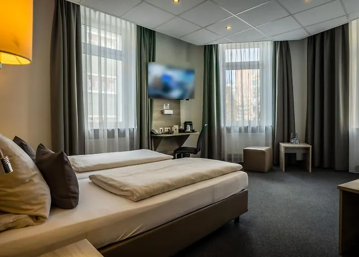 Hohenstaufen Отель