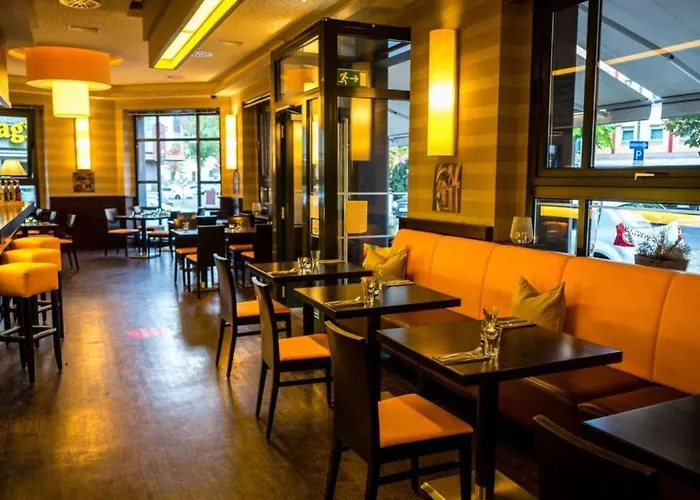 Hohenstaufen Отель 3*