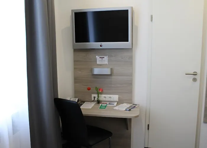 Hotel Hohenstaufen 3*